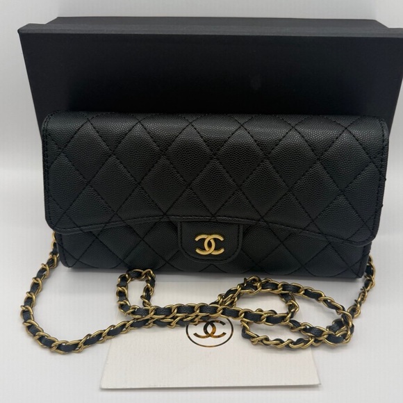 CC  beauty black makeup bag cosmetic chain quilted leather - Picture 9 of 9